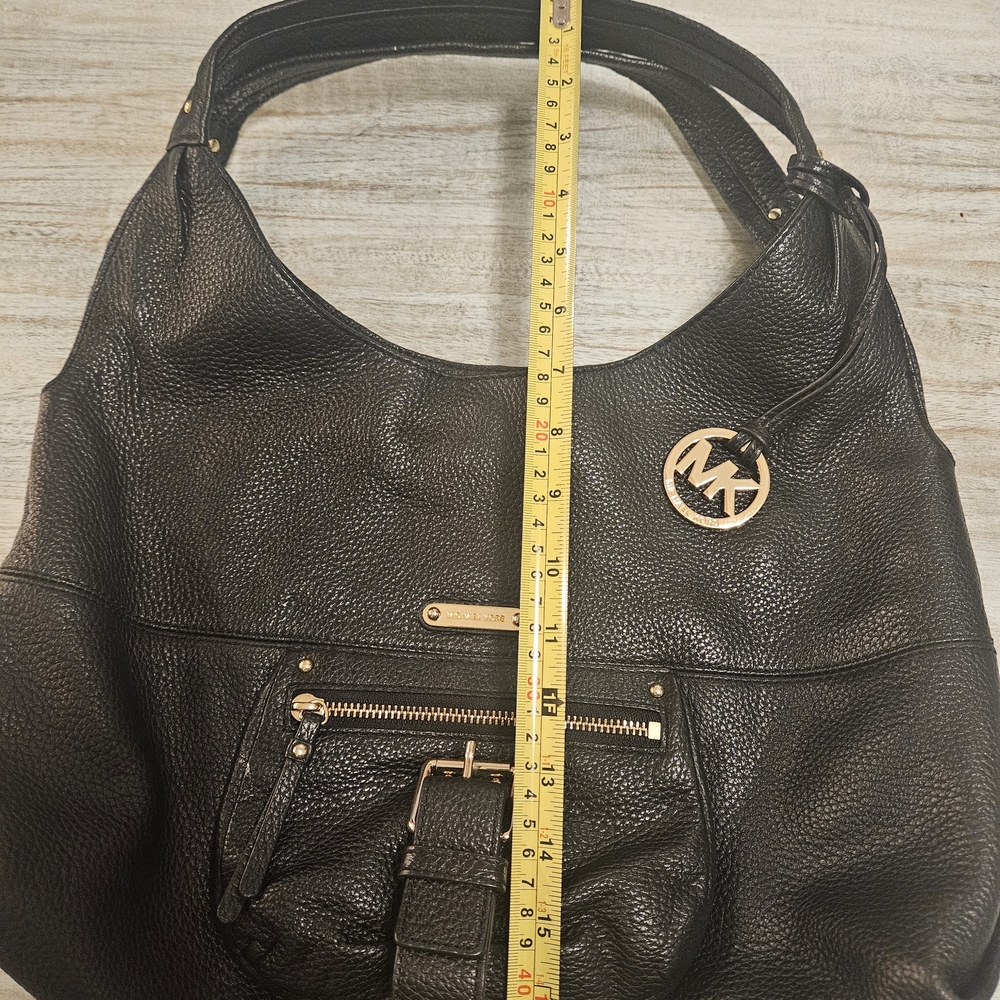 Michael Kors Lg Austin pebbled black Leather Shoulder Bag - Picture 5 of 9